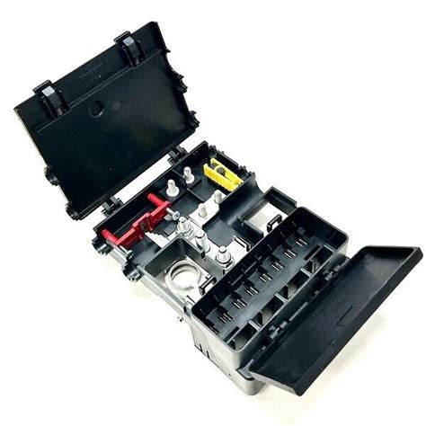 battery distribution fuse box|12 volt battery terminal fuse.